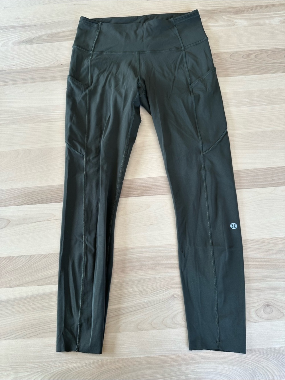 Lululemon Fast & Free High-Rise Tight Dark Olive Size 6 | Like New